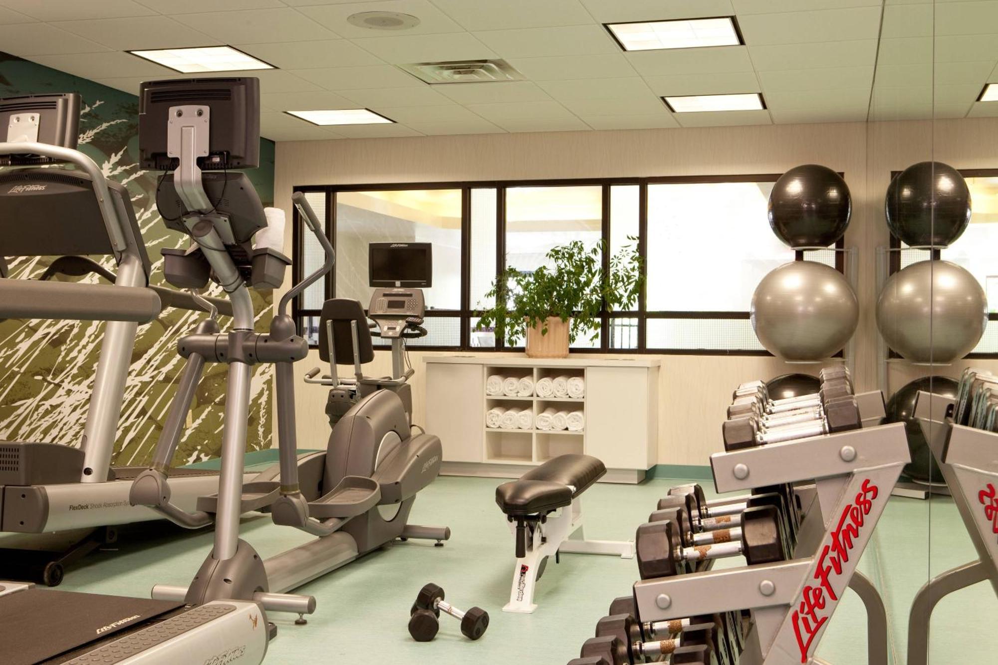 Springhill Suites By Marriott Tarrytown Westchester County Bagian luar foto